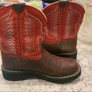 Ariat fat baby’s - red and brown